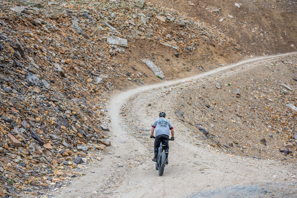 How to Gear-Up before a ride? - A simple guide to Biking Gears